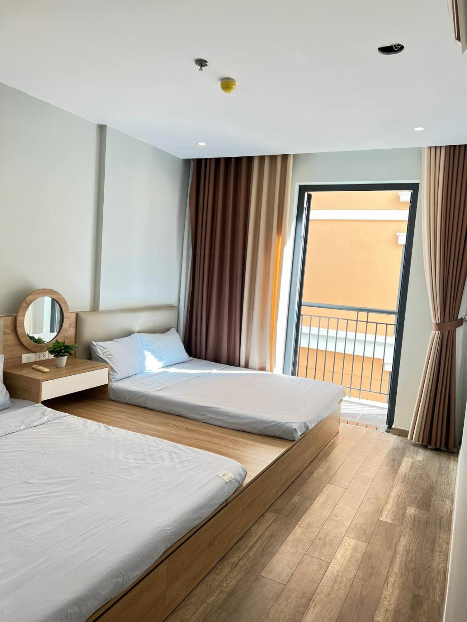 Vu Gia Hotel Дуонг-Донг Экстерьер фото