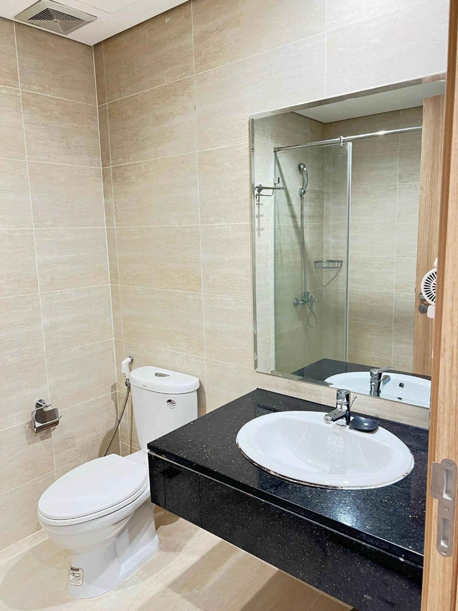 Vu Gia Hotel Дуонг-Донг Экстерьер фото